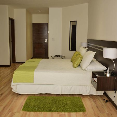Hotel Nc ลาปาซ ภายนอก รูปภาพ